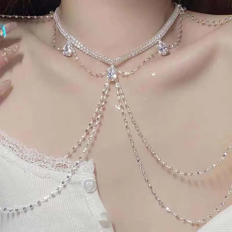 Minimalist Sequin Chest Chain – Light Luxury Body Jewelry
