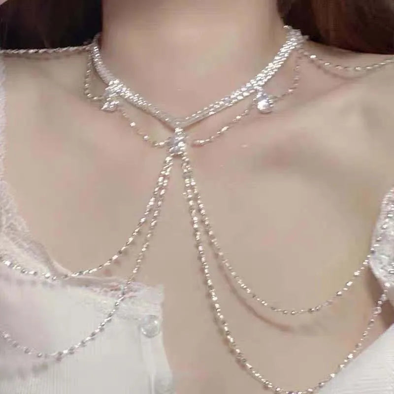 Minimalist Sequin Chest Chain – Light Luxury Body Jewelry