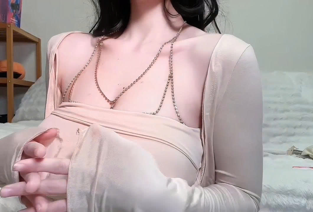 Sexy Chest Chain Rhinestones SL2 – Sparkling Y2K European